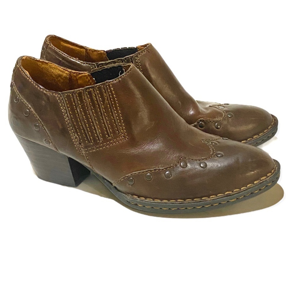 Born Leather Western Ankle Bootie Brown 6.5